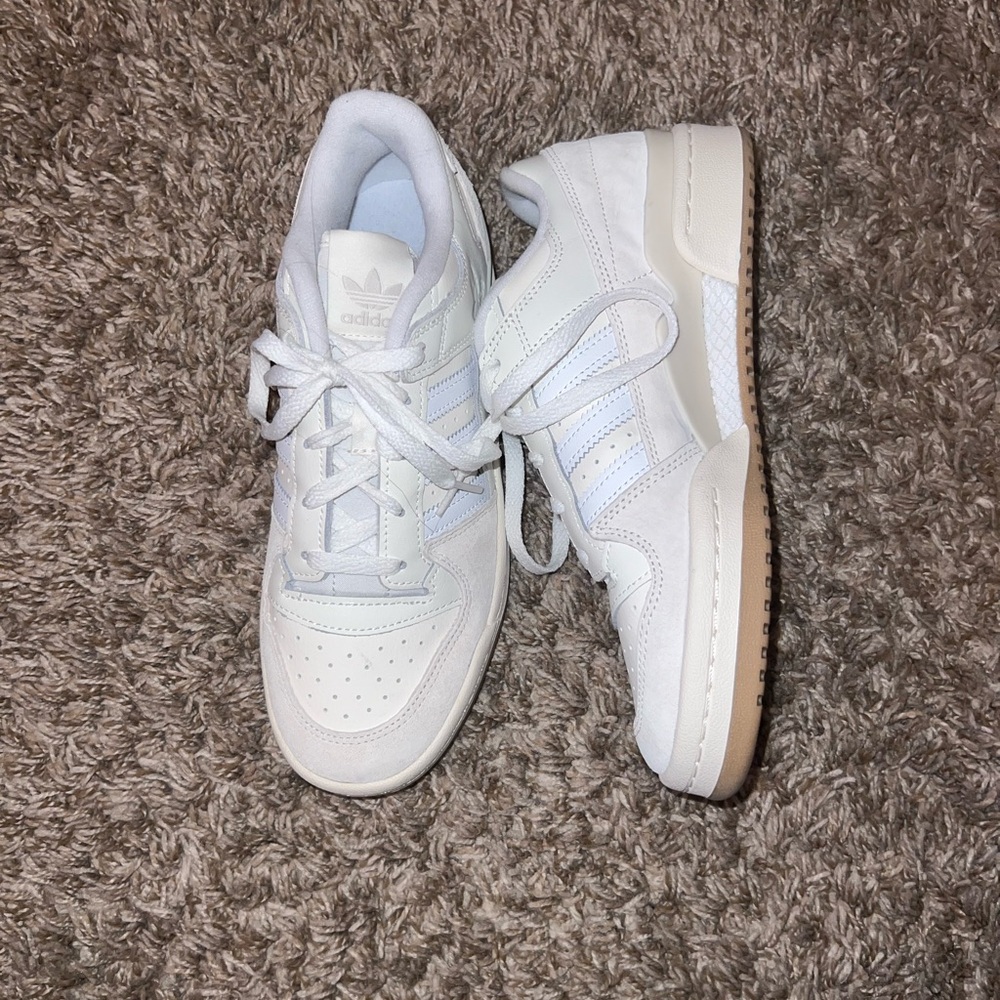 Brand new shoes, unused.